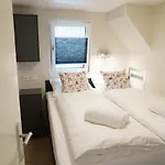 度假居 Floating Vacationhome Tenerife *