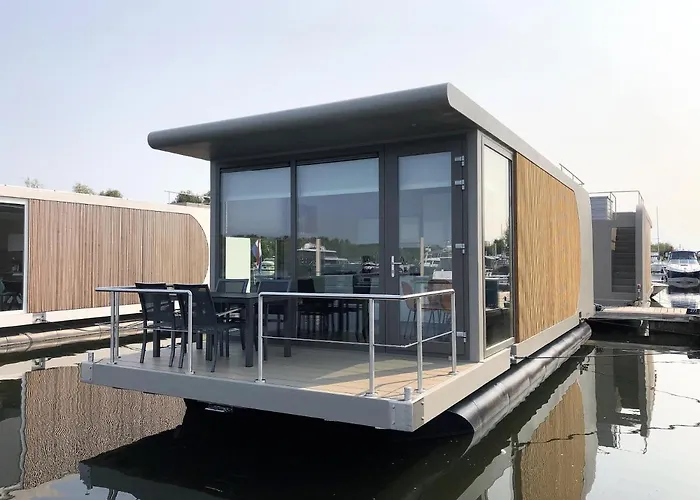 Floating Vacationhome Tenerife Prázdninový dům Maastricht