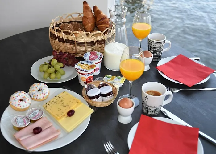 Floating Vacationhome Tenerife